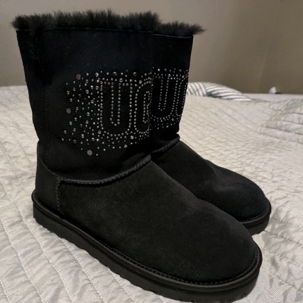 UGG BOOTS,BLACK SIZE 9